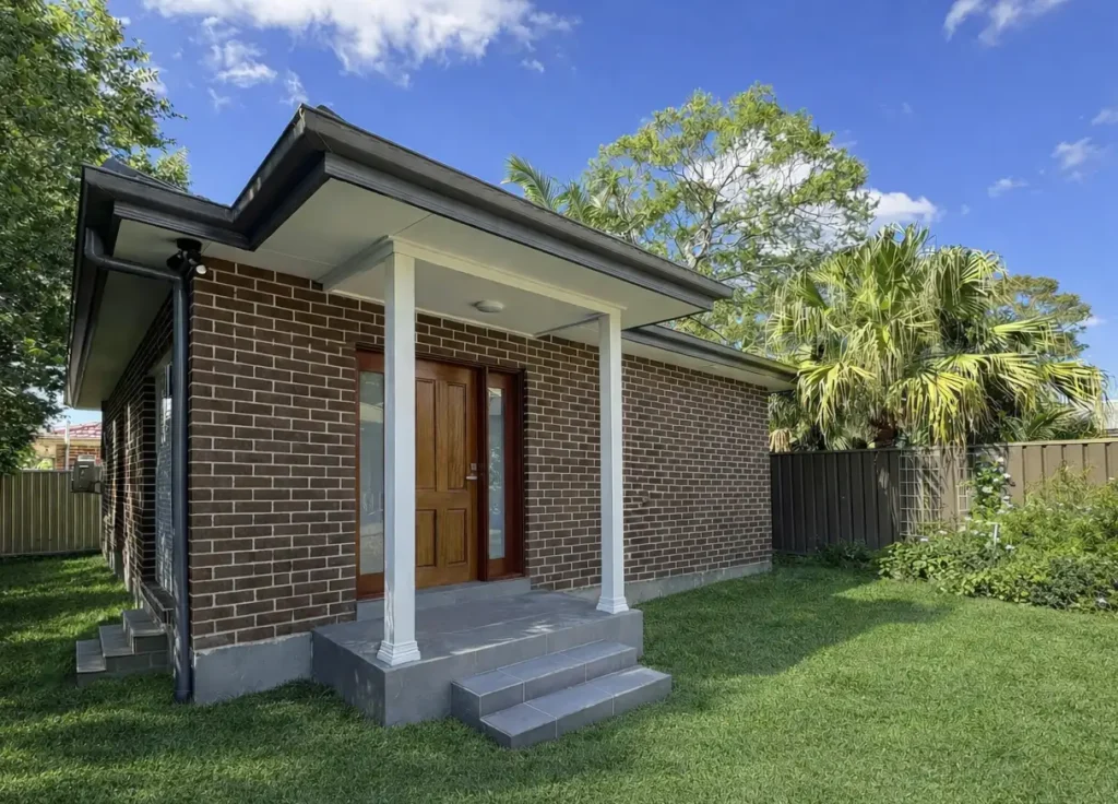 exterior copy