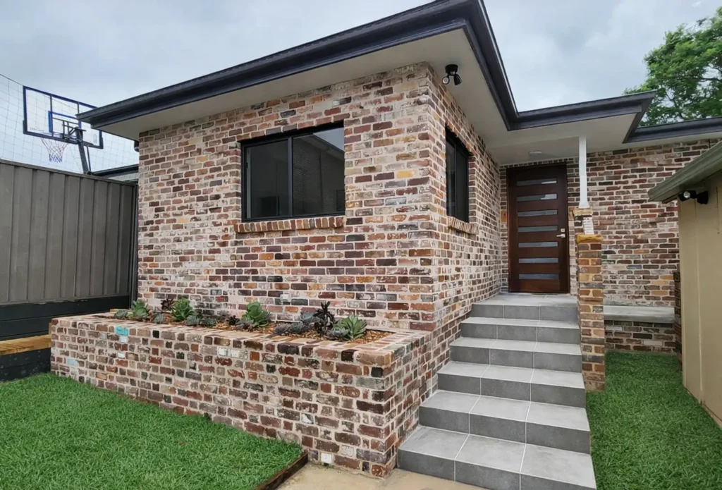 Exterior copy