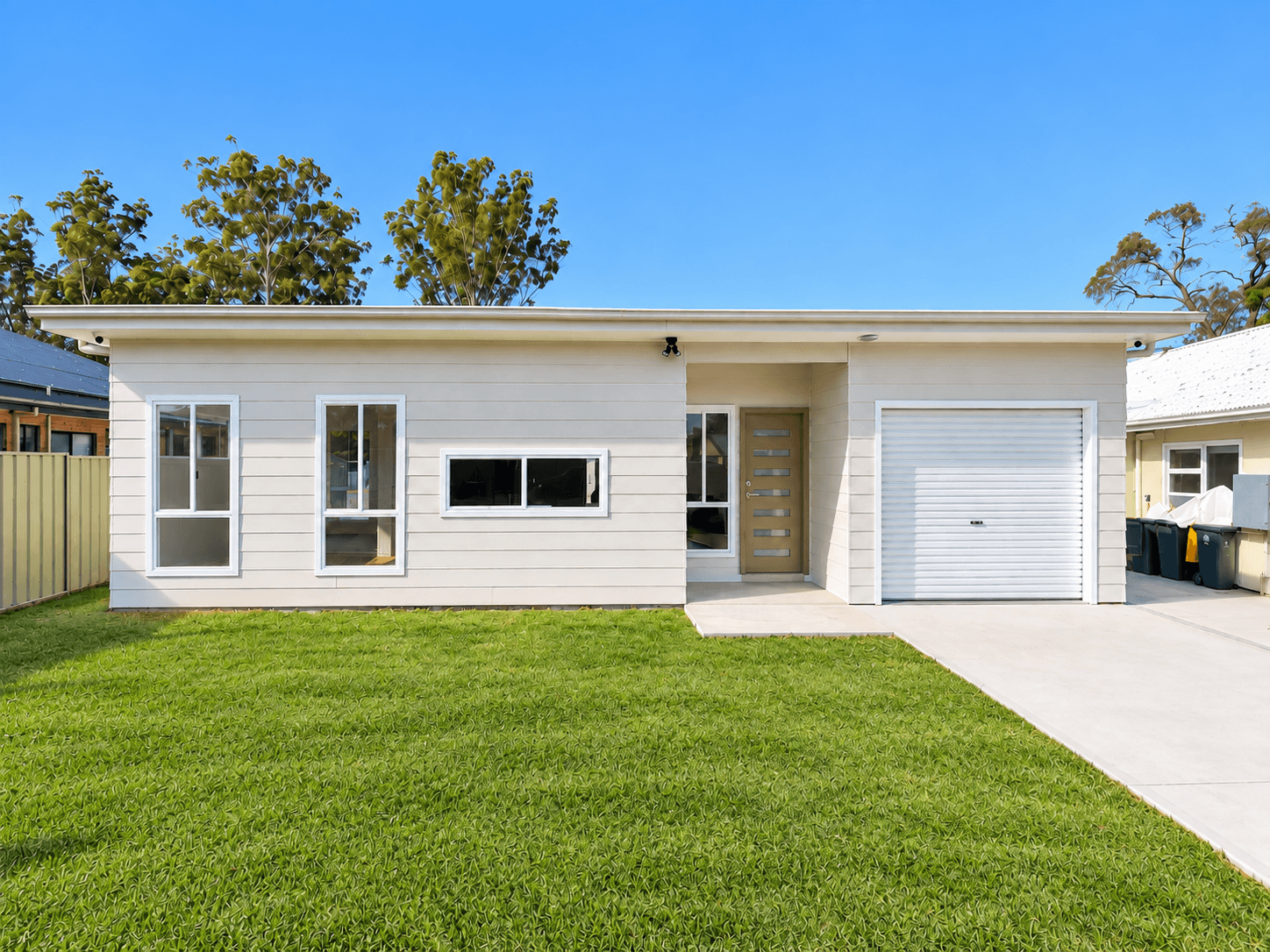 Morisset Exterior